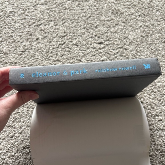 Eleanor & Park Hardcover Book Rainbow Rowell NYT Bestseller - Picture 5 of 10